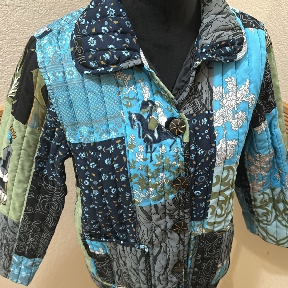 Equestrian Allure Size Small Horseprint Puffer Jacket